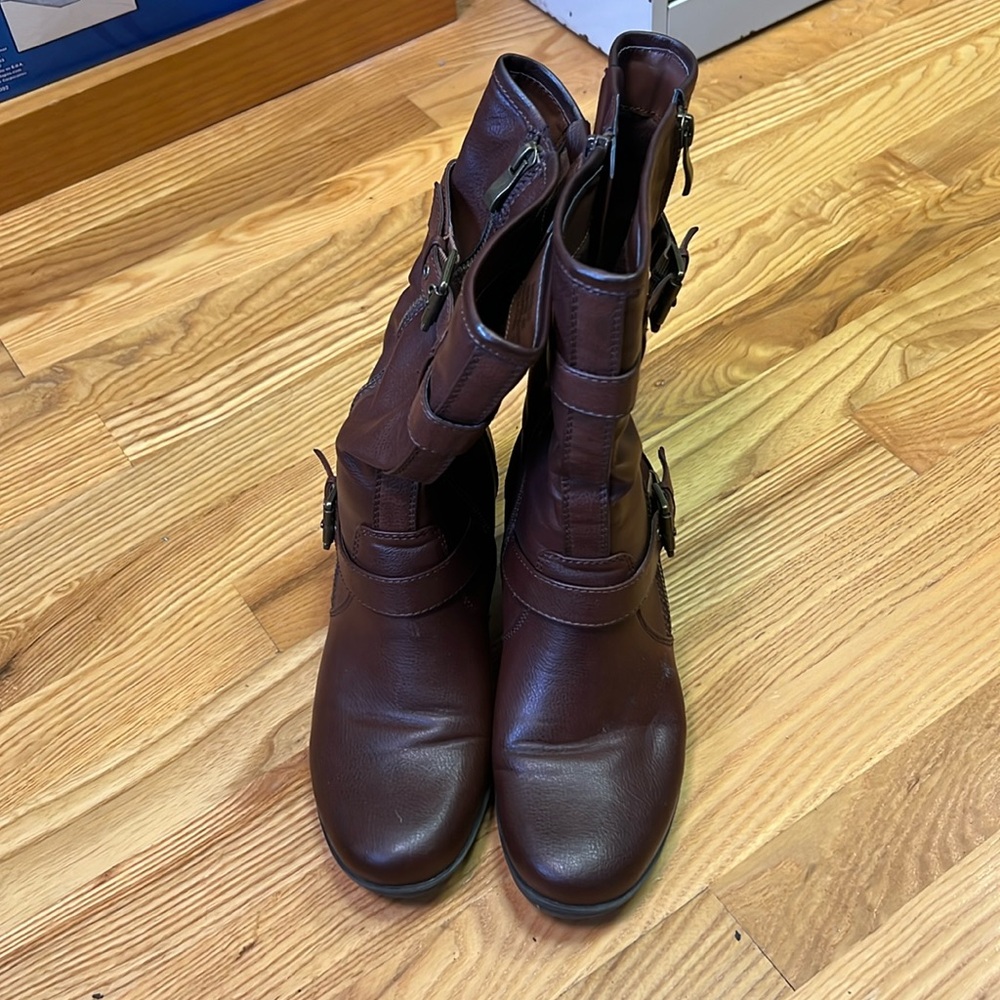 Super cute mid calf boots by Bass.